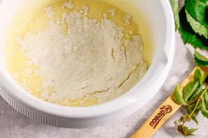 Торт с персиком и заварным кремом Торт с персиком и заварным кремом