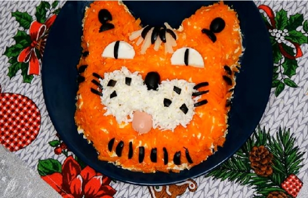 Салат на Новый Год 2022, новинки в виде Тигра. Вкусные салаты на новогодний стол
Салат на Новый Год 2022, новинки в виде Тигра. Вкусные салаты на новогодний стол