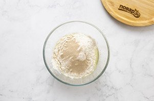 Пирог с брокколи в мультиварке