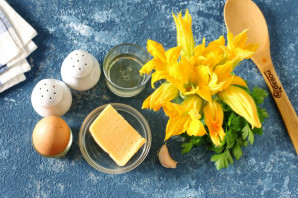 Фаршированные цветки кабачков Фаршированные цветки кабачков