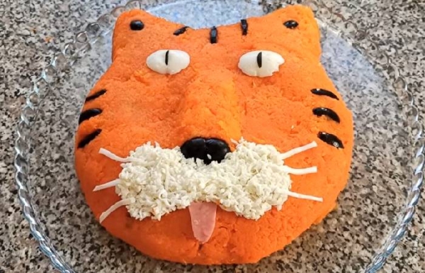 Салат на Новый Год 2022, новинки в виде Тигра. Вкусные салаты на новогодний стол
Салат на Новый Год 2022, новинки в виде Тигра. Вкусные салаты на новогодний стол
