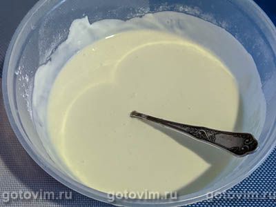 Торт из орехового безе с желе из творога и персиков Торт из орехового безе с желе из творога и персиков