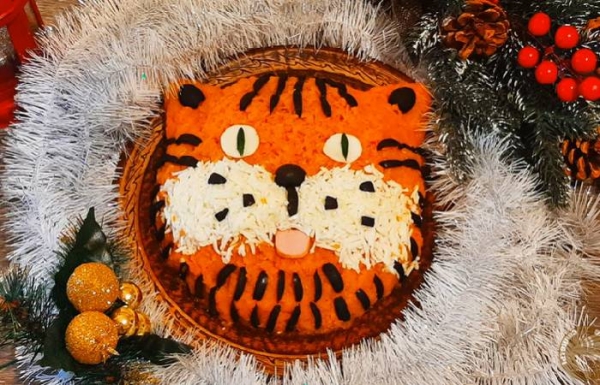 Салат на Новый Год 2022, новинки в виде Тигра. Вкусные салаты на новогодний стол
Салат на Новый Год 2022, новинки в виде Тигра. Вкусные салаты на новогодний стол