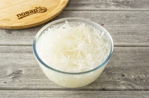 Салат с черной редькой Салат с черной редькой