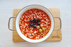 Солянка с сельдереем Солянка с сельдереем