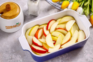 Мюсли запеченные с яблоком Мюсли запеченные с яблоком