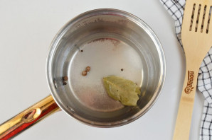 Маринованная свекла с луком Маринованная свекла с луком