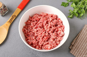 Котлеты с кабачком и помидором