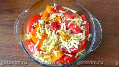 Тыква, запеченная в духовке кусочками с помидорами, беконом и вином Тыква, запеченная в духовке кусочками с помидорами, беконом и вином