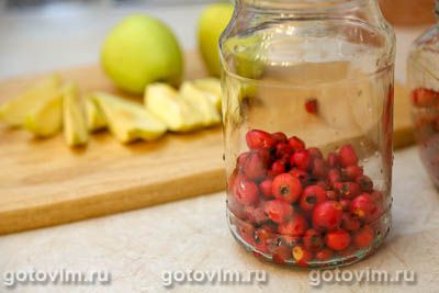 Компот из боярышника с яблоками Компот из боярышника с яблоками