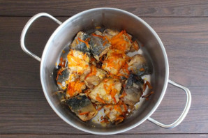 Скумбрия со свеклой на зиму Скумбрия со свеклой на зиму