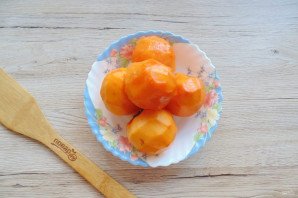 Варенье из хурмы с орехами Варенье из хурмы с орехами