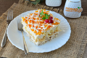 Салат "Павлинка" с яблоками Салат "Павлинка" с яблоками