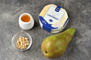 Груши с сыром "Камамбер" в духовке Груши с сыром "Камамбер" в духовке