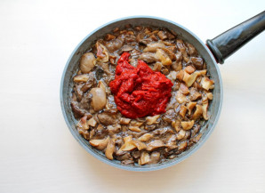 Грибы в томатном соусе на зиму Грибы в томатном соусе на зиму