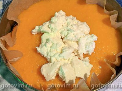 Торт из орехового безе с желе из творога и персиков Торт из орехового безе с желе из творога и персиков