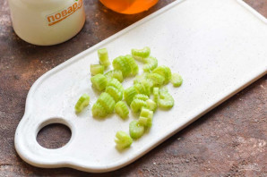 Смузи из сельдерея, яблока и киви