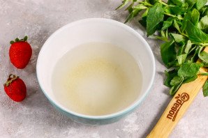 Клубничный чизкейк с творогом без выпечки Клубничный чизкейк с творогом без выпечки