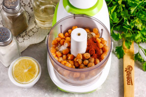 Хумус с петрушкой Хумус с петрушкой