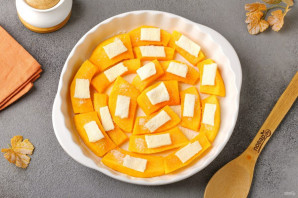 Тыква дольками в духовке