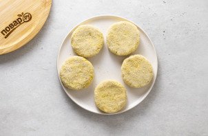 Котлеты из кабачков и нута Котлеты из кабачков и нута