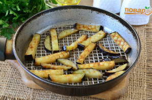 Салат из свеклы и баклажанов