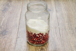 Ликер из граната Ликер из граната