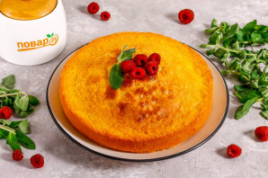 Пирог "Бабка" с малиной Пирог "Бабка" с малиной