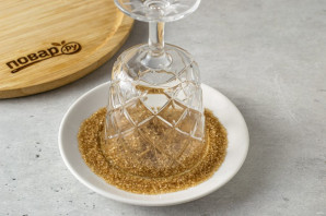 Алкогольный коктейль с апельсиновым соком Алкогольный коктейль с апельсиновым соком