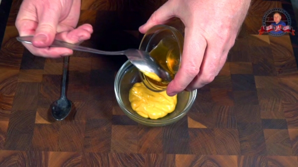 Мясо запеченное в горчице с медом по мюнхенски