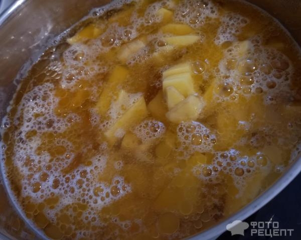 Рецепт: Борщ по-львовски - "Борщок из свёклы с ветчинкой и с сосисками". По Чехову. Рецепт: Борщ по-львовски - "Борщок из свёклы с ветчинкой и с сосисками". По Чехову.