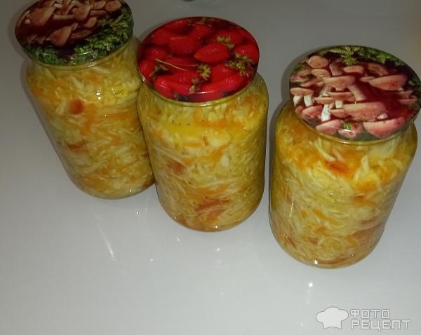 Рецепт: Капустный салат на зиму - Очень хрустящий капустный салат на зиму в банках со стерилизацией. Без варки. Рецепт: Капустный салат на зиму - Очень хрустящий капустный салат на зиму в банках со стерилизацией. Без варки.