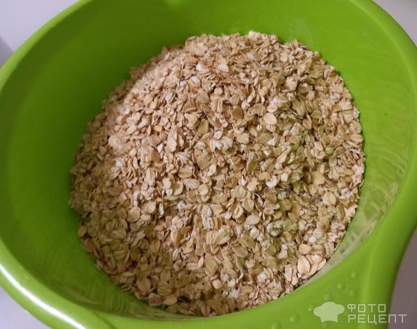 Рецепт: Овсяное печенье из мелких хлопьев - Очень шоколадное, тонкое хрустящее печенье