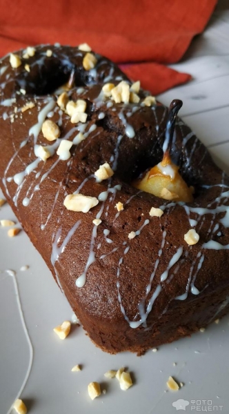 Рецепт: Шоколадный кекс с грушами - как сделать из обычного кекса праздничный Рецепт: Шоколадный кекс с грушами - как сделать из обычного кекса праздничный