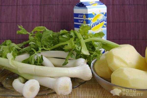 Рецепт: Суп-пюре из лука порея и картофеля - Вкусный французский супчик