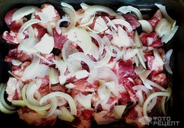 Рецепт: Свинина с кабачками - в духовке под фольгой. Рецепт: Свинина с кабачками - в духовке под фольгой.