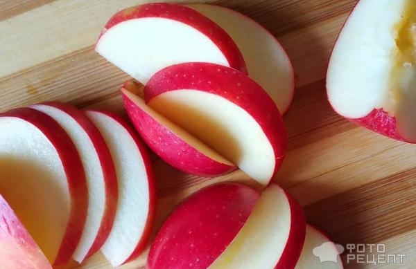 Рецепт: Сырники сладкие - без муки с яблоками Рецепт: Сырники сладкие - без муки с яблоками