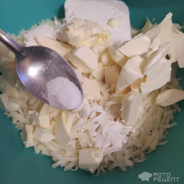 Рецепт: Сырное печенье - В вафельнице, с творогом