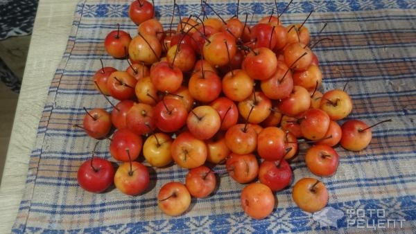 Рецепт: Варенье из райских яблок с лимоном - Варенье из детства.