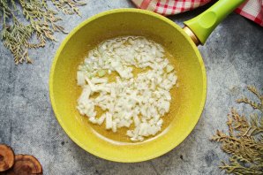 Рыжики жареные с картошкой Рыжики жареные с картошкой