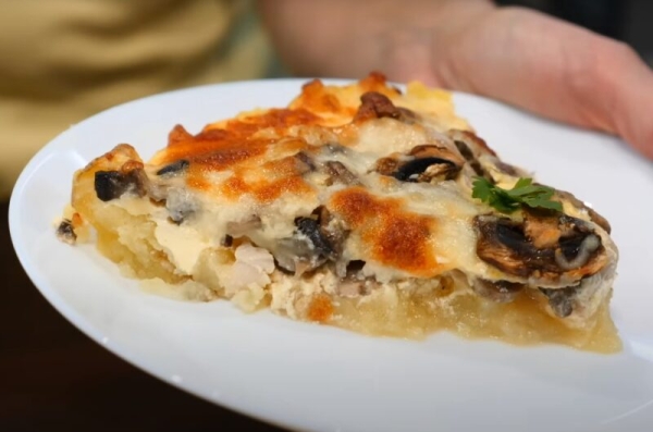 Вкуснее пиццы и проще запеканки: пирог «Жульен» с хрустящей корочкой — вкус, от которого невозможно оторваться! Вкуснее пиццы и проще запеканки: пирог «Жульен» с хрустящей корочкой — вкус, от которого невозможно оторваться!