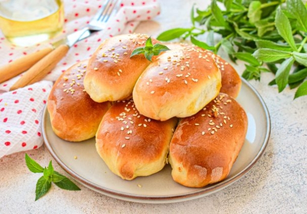 Бабушкины "пуховые" пирожки Бабушкины "пуховые" пирожки