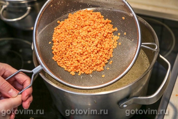 Суп из свинины с цветной капустой и чечевицей Суп из свинины с цветной капустой и чечевицей