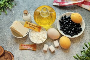 Маффины с черникой и абрикосами