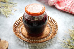 Варенье из черники и клубники Варенье из черники и клубники