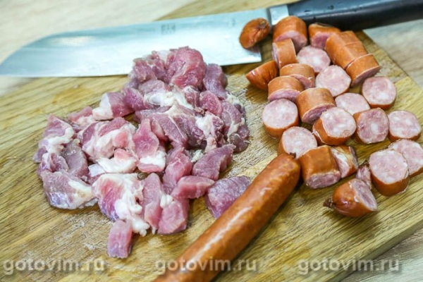 Паэлья с креветками, свининой и копчёными колбасками в мультиварке