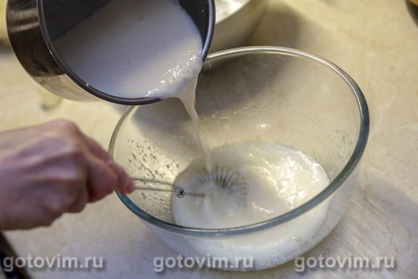 Оладьи на кипяченом кефире Оладьи на кипяченом кефире