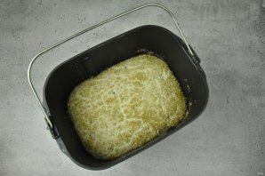 Хлеб ржаной на закваске в хлебопечке Хлеб ржаной на закваске в хлебопечке