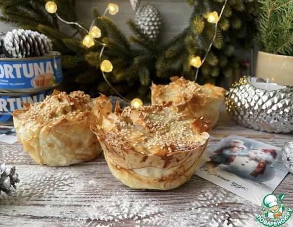 Хрустящие пирожки с тунцом и пекинской капустой Хрустящие пирожки с тунцом и пекинской капустой