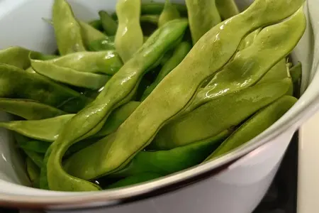 Турша (квашеная спаржевая фасоль) Турша (квашеная спаржевая фасоль)